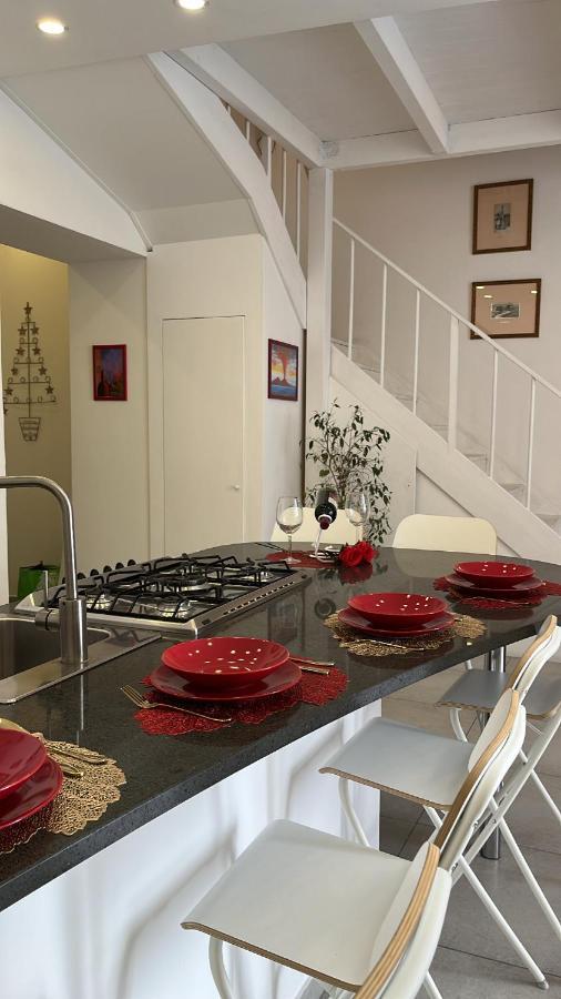 San Genna Pienzace Tu Apartment เนเปิลส์ ภายนอก รูปภาพ